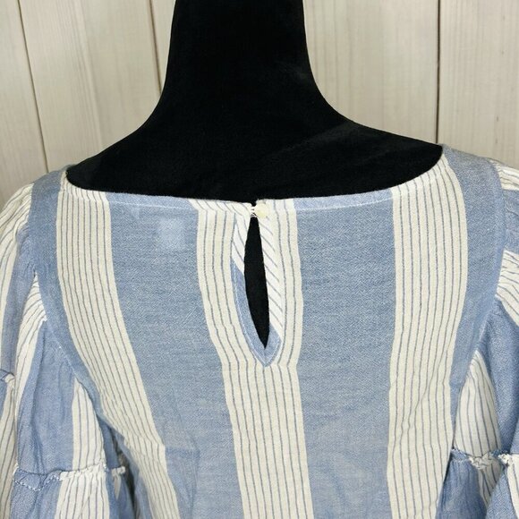 AMERICAN EAGLE Womens Sz S Blue White Striped Chambray Top Bell Sleeves Cropped - Picture 7 of 8